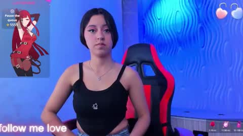 Z O E online show from November 14, 2025, 9:57 pm