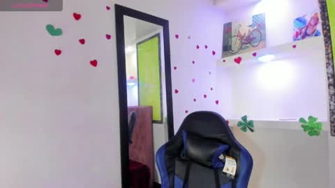 Z O E online show from April 19, 2026, 6:10 pm