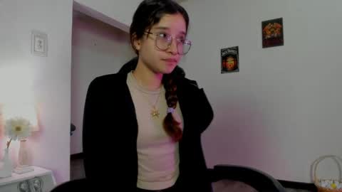 Snapshot of zoe_dear chatting on April 27, 2026, 6:17 pm zoe_dear online show from April 27, 2026, 6:17 pm