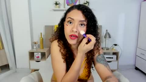 Snapshot of zoe_gruber chatting on June 24, 2026, 12:42 am Zoe Gruber online show from June 24, 2026, 12:42 am