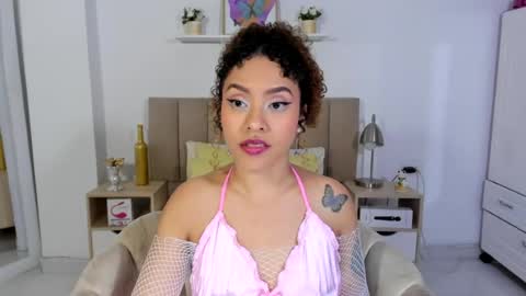Snapshot of zoe_gruber chatting on July 17, 2026, 1:01 am Zoe Gruber online show from July 17, 2026, 1:01 am