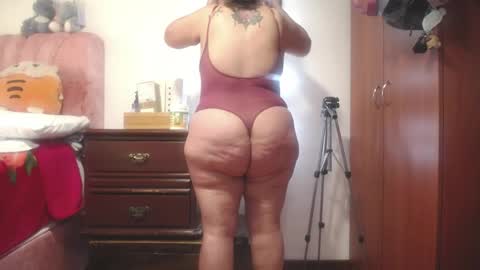 zoe hotxxx online show from June 4, 2026, 2:45 pm
