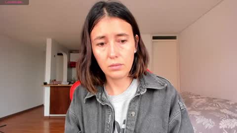 Snapshot of zoe_jeane_beker chatting on December 5, 2024, 9:28 pm ZOE online show from December 5, 2024, 9:28 pm