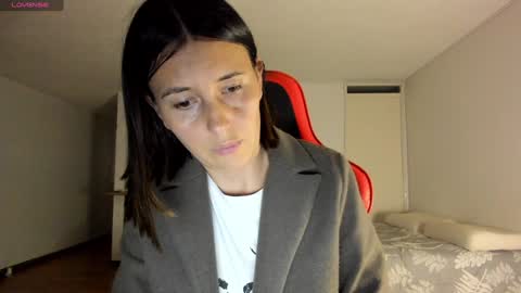 Snapshot of zoe_jeane_beker chatting on December 11, 2024, 12:12 am ZOE online show from December 11, 2024, 12:12 am