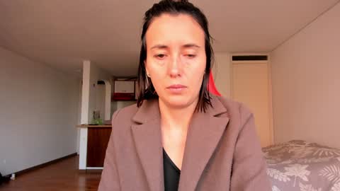 Snapshot of zoe_jeane_beker chatting on December 11, 2024, 9:45 pm ZOE online show from December 11, 2024, 9:45 pm