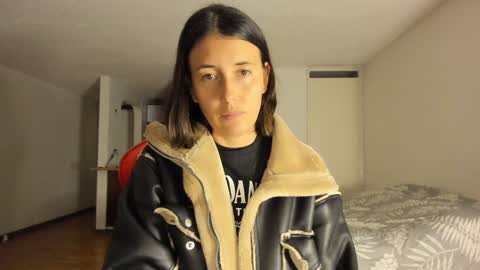 Snapshot of zoe_jeane_beker chatting on December 28, 2024, 11:26 pm ZOE online show from December 28, 2024, 11:26 pm