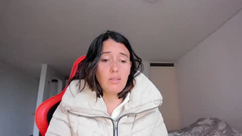 Snapshot of zoe_jeane_beker chatting on February 2, 2025, 11:53 pm ZOE online show from February 2, 2025, 11:53 pm