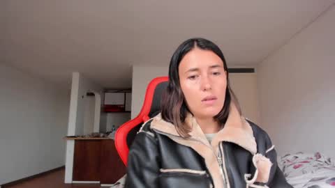 Snapshot of zoe_jeane_beker chatting on February 3, 2025, 10:32 pm ZOE online show from February 3, 2025, 10:32 pm