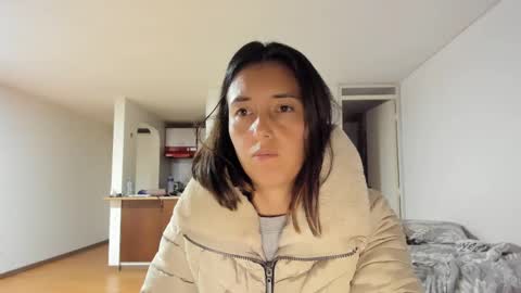 Snapshot of zoe_jeane_beker chatting on February 9, 2025, 4:36 am ZOE online show from February 9, 2025, 4:36 am