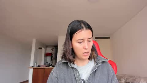 Snapshot of zoe_jeane_beker chatting on February 9, 2025, 8:13 pm ZOE online show from February 9, 2025, 8:13 pm