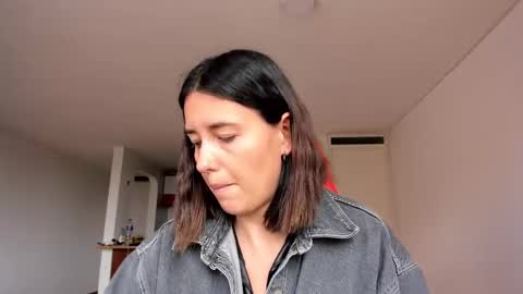 Snapshot of zoe_jeane_beker chatting on February 26, 2025, 7:27 pm ZOE online show from February 26, 2025, 7:27 pm