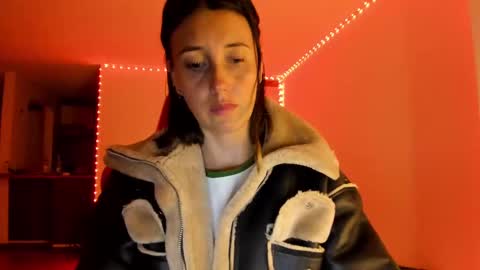 Snapshot of zoe_jeane_beker chatting on March 1, 2025, 1:00 am ZOE online show from March 1, 2025, 1:00 am