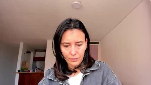 Snapshot of zoe_jeane_beker chatting on October 4, 2025, 7:12 pm ZOE online show from October 4, 2025, 7:12 pm