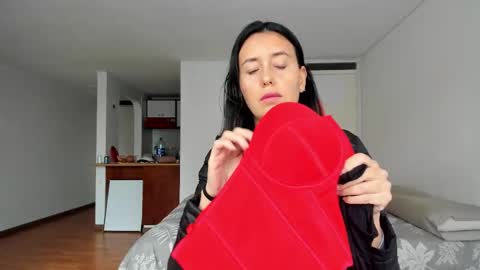 Snapshot of zoe_jeane_beker chatting on January 10, 2026, 8:54 pm ZOE online show from January 10, 2026, 8:54 pm