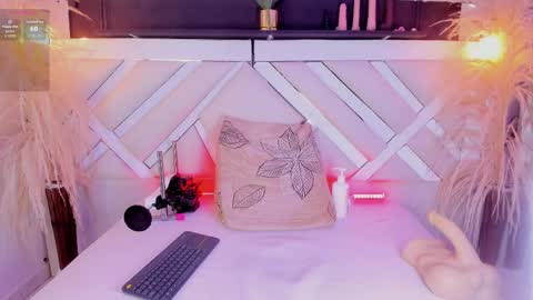 Zoey  online show from March 29, 2026, 9:26 pm