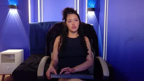 zoe  online show from March 21, 2026, 8:19 am