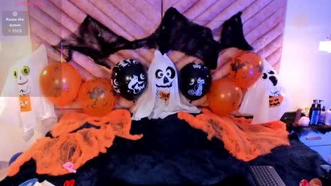 SWEET ZOE online show from October 23, 2025, 7:34 pm