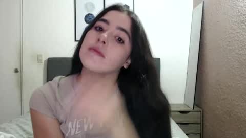 Zoe online show from March 12, 2025, 4:30 am