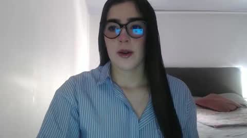 Zoe online show from February 20, 2026, 4:18 pm