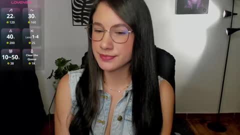 zoe_millerx online show from September 25, 2025, 1:26 pm