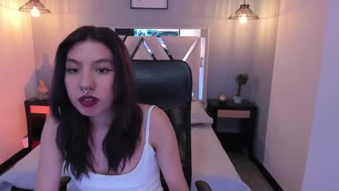 zoe_moreau online show from February 19, 2026, 8:16 pm