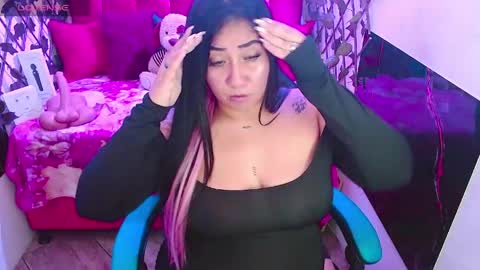 Snapshot of zoe_naughty22 chatting on April 29, 2026, 3:32 am zoe_naughty22 online show from April 29, 2026, 3:32 am