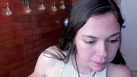 Zoe  online show from February 17, 2025, 3:42 pm