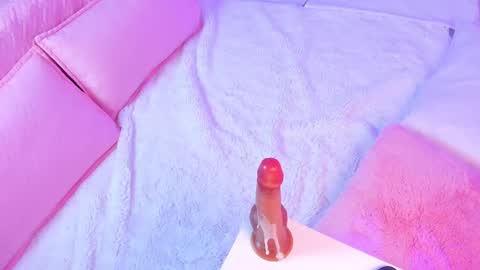 Zoe online show from January 28, 2025, 5:56 pm