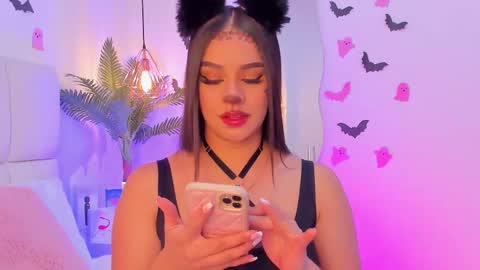 Zoe online show from October 20, 2025, 1:06 am