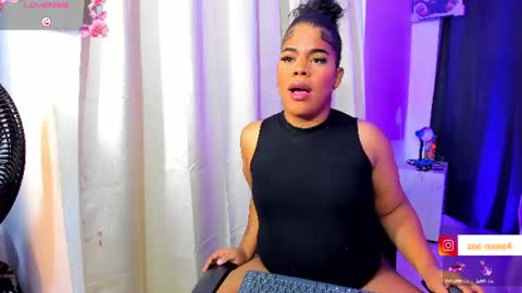 zoe_rosee4 online show from July 11, 2026, 2:36 am