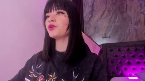 zoe_rosse00 online show from February 27, 2026, 2:50 pm