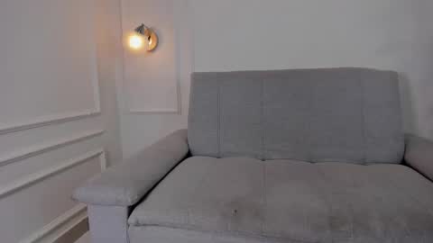 Zoe online show from February 20, 2025, 7:08 pm