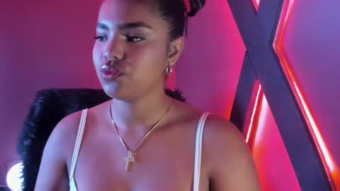 Zoe online show from September 21, 2025, 2:51 pm