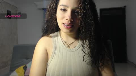 zoe tai online show from April 5, 2026, 12:08 am