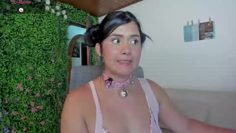 Zoe online show from September 17, 2025, 3:41 am