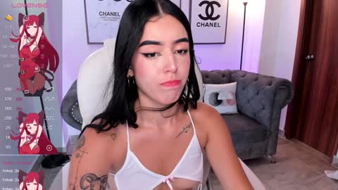  zoee jackson online show from January 25, 2025, 6:57 pm