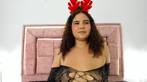 zoee online show from December 18, 2024, 9:47 am