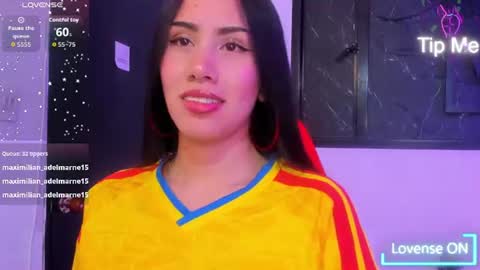 Laura  online show from July 4, 2026, 5:35 am