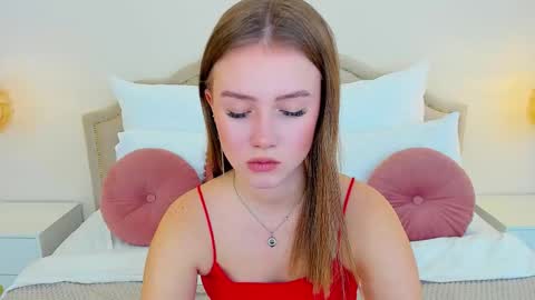 Zoe online show from December 4, 2025, 1:31 pm