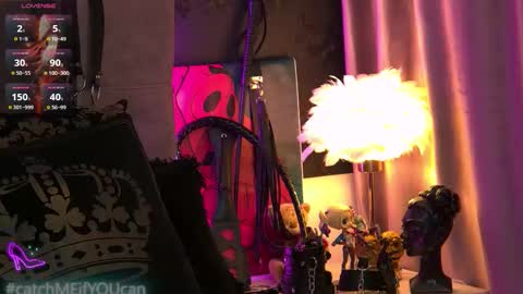 ZoeMesmerize online show from February 20, 2026, 5:04 am