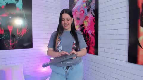 ZOE  online show from November 22, 2025, 6:01 am