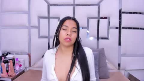 ZoeSwam online show from February 2, 2025, 6:31 pm