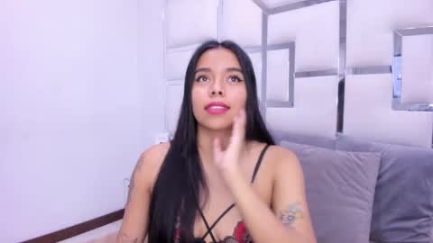 ZoeSwam online show from February 8, 2025, 12:50 pm