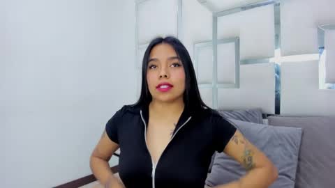 ZoeSwam online show from March 8, 2025, 8:46 pm