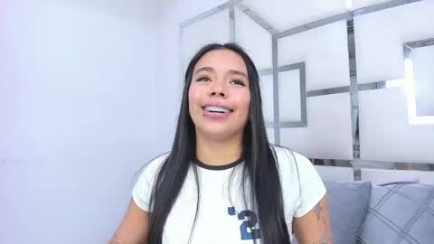 ZoeSwam online show from March 13, 2026, 2:12 pm