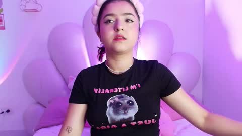 zoewillian online show from September 25, 2025, 2:26 am