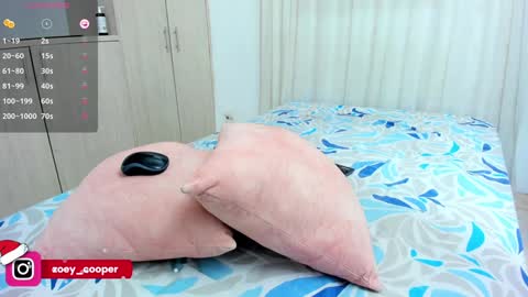 zoey  Independent model online show from December 14, 2024, 12:55 am