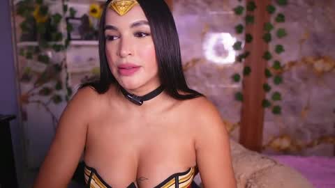 zoey fox  online show from April 20, 2026, 12:13 am