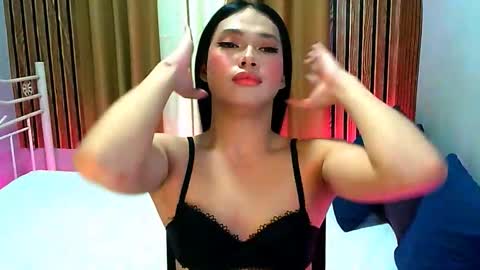 Snapshot of zoey_pleasure chatting on November 18, 2025, 2:54 pm zoey online show from November 18, 2025, 2:54 pm