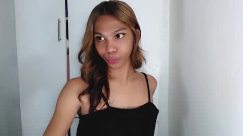 zoey online show from October 9, 2025, 10:24 am